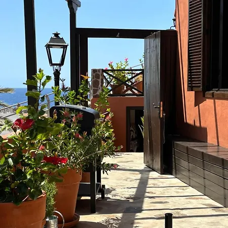 Casa Moni Con Vistas Al Mar Apartment