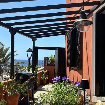 Casa Moni Con Vistas Al Mar Apartment